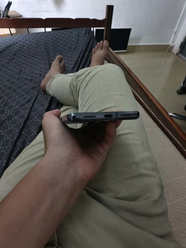 Pixel 7 pro lock sim