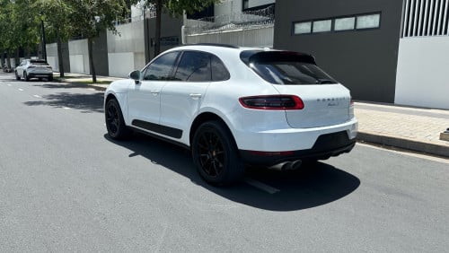 Porsche Macan S 2015 លក់ 26500$ បង់រំលោះក៏បាន