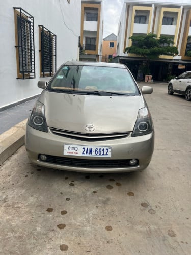prius 05 full