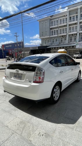 Prius 06 full Option