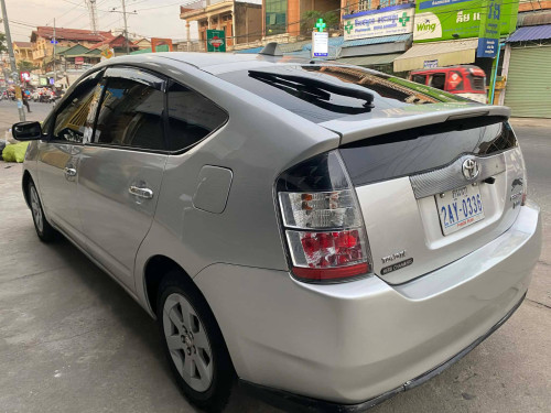 PRIUS 2005 For Rent /出租