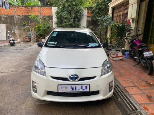 PRIUS 2010 For Rent /出租