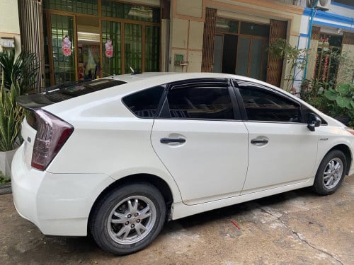 PRIUS 2010 For Rent /出租