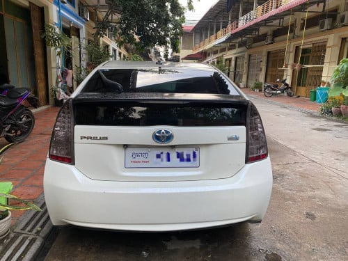 PRIUS 2010 For Rent /出租