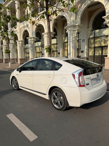 Prius year 2013 option 3