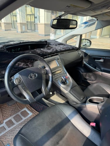 Prius year 2013 option 3