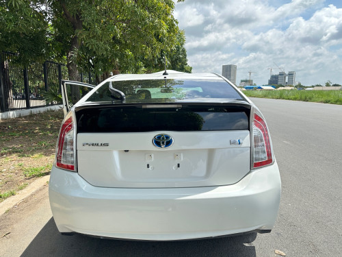 Pruis 013 option3ក្នុងលឿង