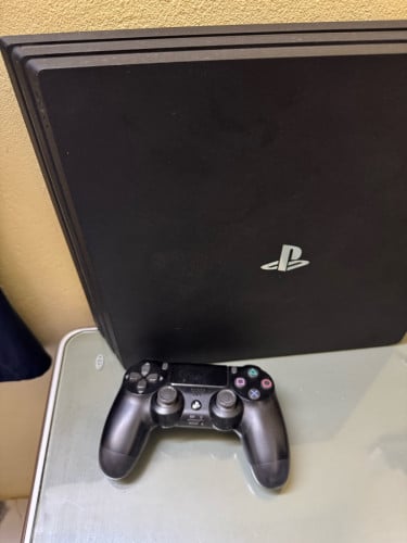 PS4 pro JB 1TB