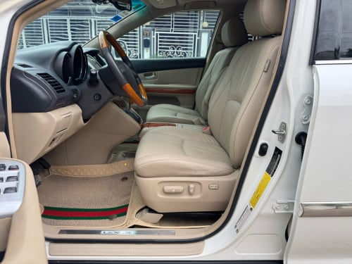 RX. 400h . 2006 half . full ក្នុងលឿង