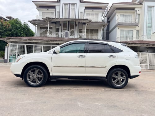 RX. 400h . 2006 half . full ក្នុងលឿង