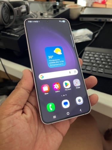 Samsung S23 plus 8G/256G ក្រុមហ៊ុន