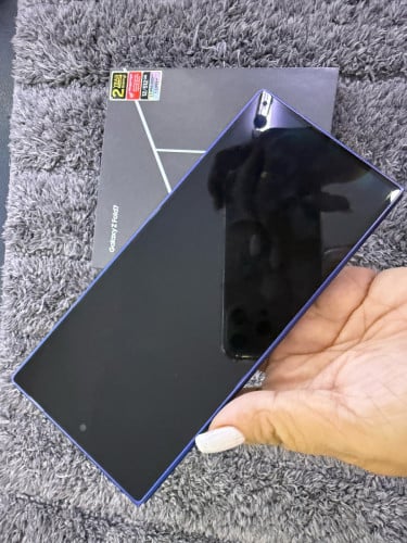 Samsung Zfold7 12G 512G 98.99% ធានា២ឆ្នាំ