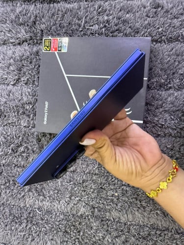 Samsung Zfold7 12G 512G 98.99% ធានា២ឆ្នាំ