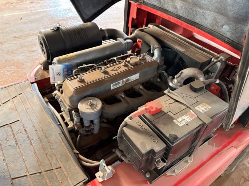 Sell Forklift 3T 6M