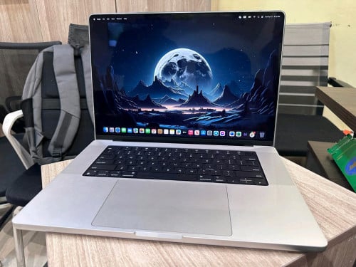 Sell MacBook Pro M2 pro 14' 2023 16g 512g សាក់21ដង