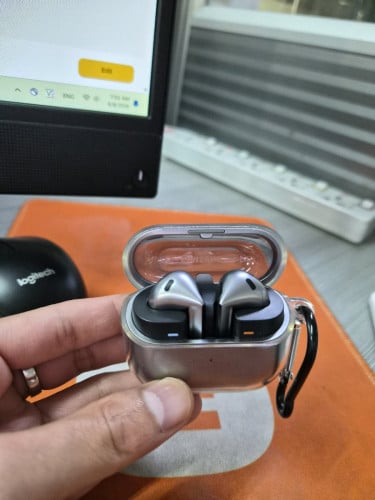 Sell Samsung Galaxy Buds 3 condition 99%