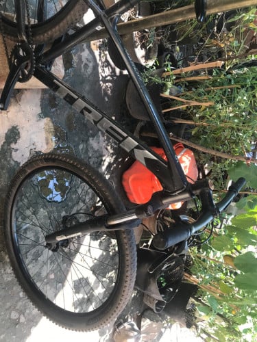 Sell TREK marlin 5 (2022)
