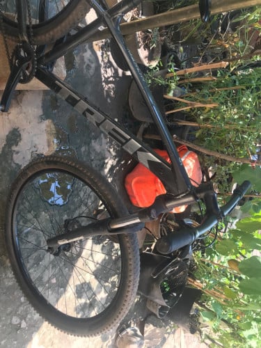 Sell TREK marlin 5 (2022)