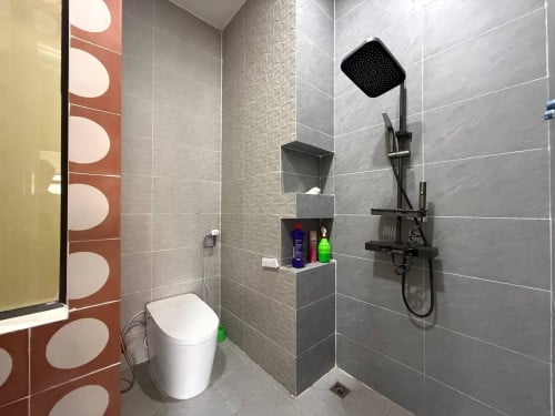 Shophouse for rent ផ្ទះសម្រាប់ជួលផ្លូវកម្ពុជាក្រោម