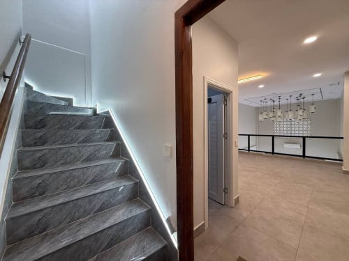 Shophouse for rent ផ្ទះសម្រាប់ជួលផ្លូវកម្ពុជាក្រោម