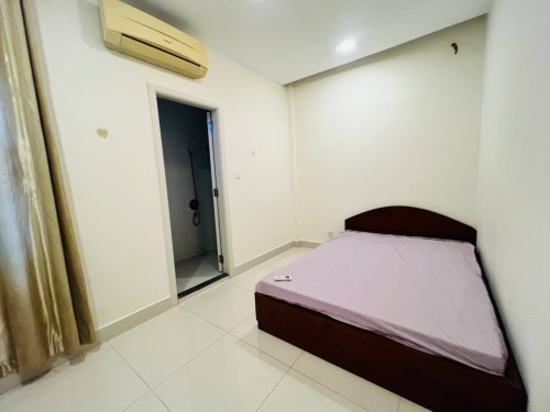 Shophouse for rent at Chabompov