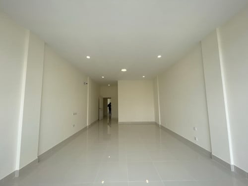 Shophouse for rent borey peng huoth 50m