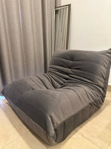 Sofa 99% new before 140$ sell 95$only