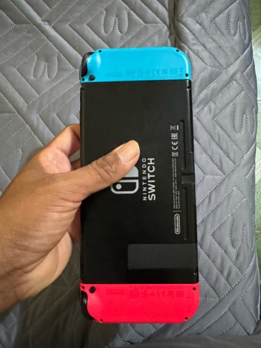 Switch V2 លក់