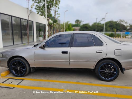 Toyota 1993 សាំងសុទ្ធ ប្រើម្តងម្កាល
