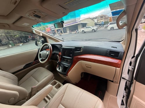 TOYOTA. ALPHARD 013 FULL OPTION V4 ប៉ុង1 ដំបូលបើក២តង់ ទ្វារអូត២សន្លឹក ទ្វារក្រោយបឺត