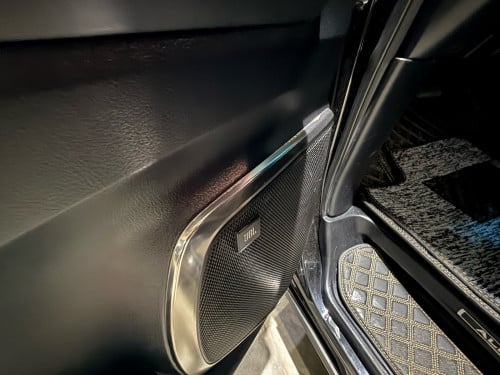 Toyota Alphard Auto3