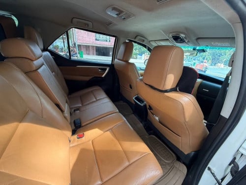Toyota Fortuner 2017 For Rent /出租