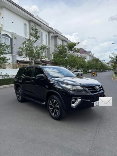 Toyota Fortuner2018 តំលៃចរចាបានទៀត​