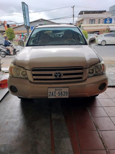 Toyota Highlander 04 Full Option
