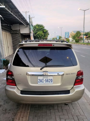 Toyota Highlander 04 Full Option