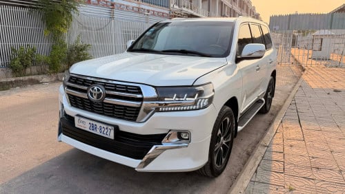Toyota Land Cruiser 010 up 021