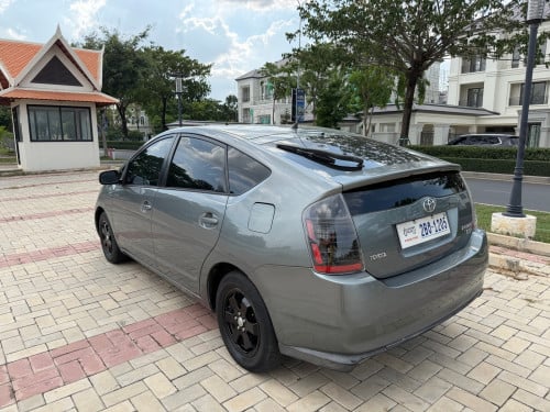 Toyota Prius 2005ពាក់កណ្ដាលហ្វូលឈ្មោះម្ចាស់ដើមឡើងថ្មីណាស់