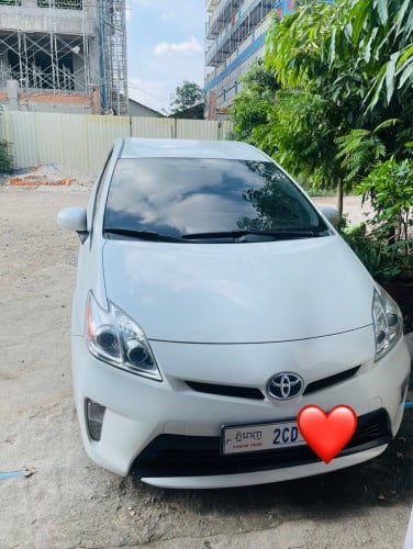 Toyota Prius 2013 សំរាប់លក់