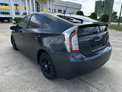 Toyota Prius 2013 Option3