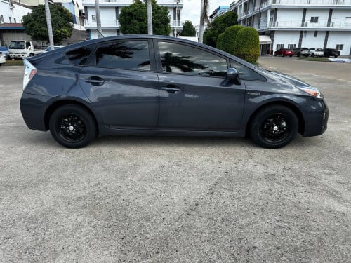 Toyota Prius 2013 Option3