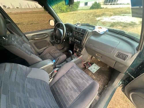 TOYOTA RAV4 ឆ្នាំ 97 ថ្មី ស្អាត លេខអូតូ ម៉ាស៊ីន ប្រអប់លេខ ស្អាត