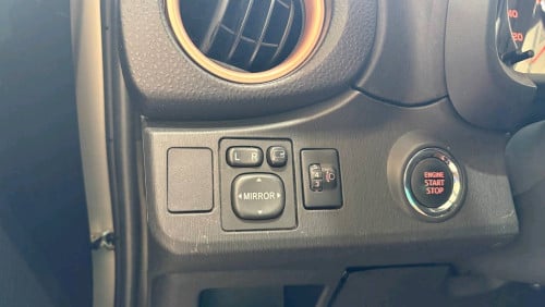 Toyota Vitz Smart Key