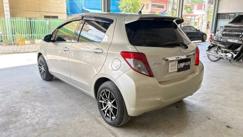 Toyota Vitz Smart Key