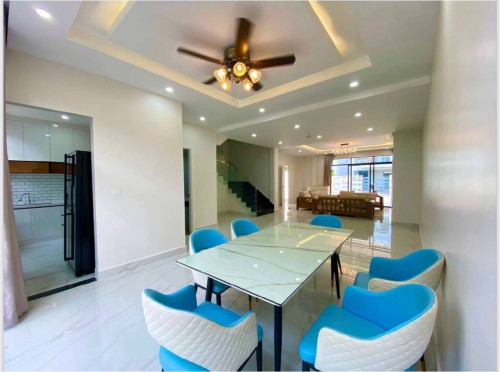 Twin Villa for rent Borey Woodland 60M