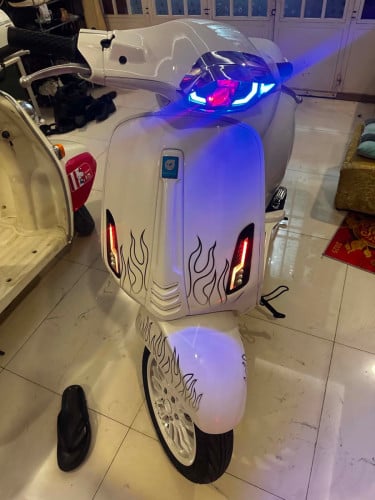 Vespa Justin