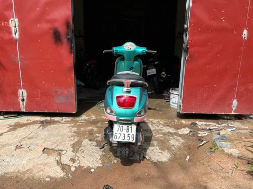 Vespa lx