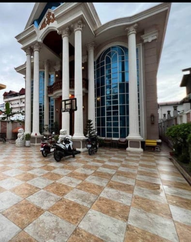 Villa House & Lot for Rent
