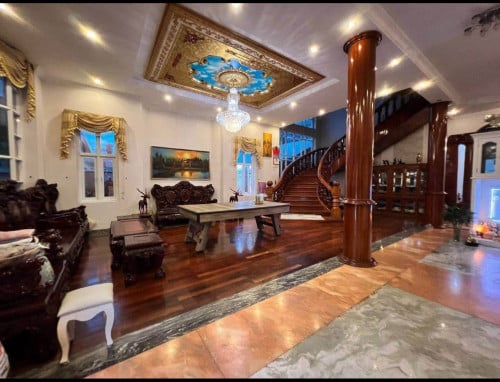 Villa House & Lot for Rent