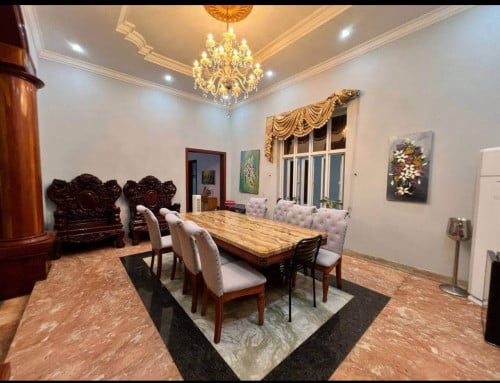 Villa House & Lot for Rent