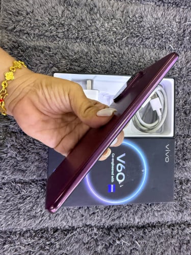 Vivo V60 12G 256G 99%
